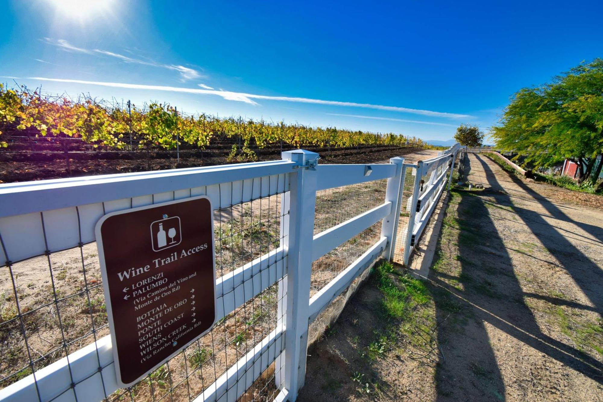 Peppertree Lane Ranch -- Seven-Acre Ranch In The Heart Of Wine Country Hotell Temecula Eksteriør bilde